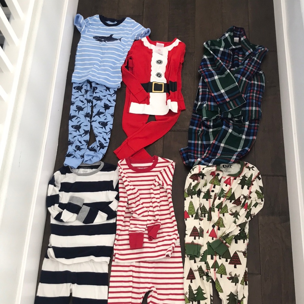 Boys size 5 and 6 pjs